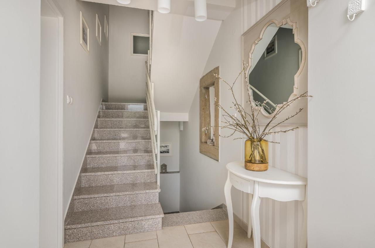 Apartment Marina Малинска Экстерьер фото